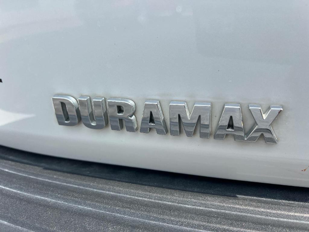 2023 Chevrolet Suburban Image 10