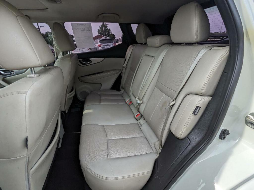 2020 Nissan Rogue Image 11