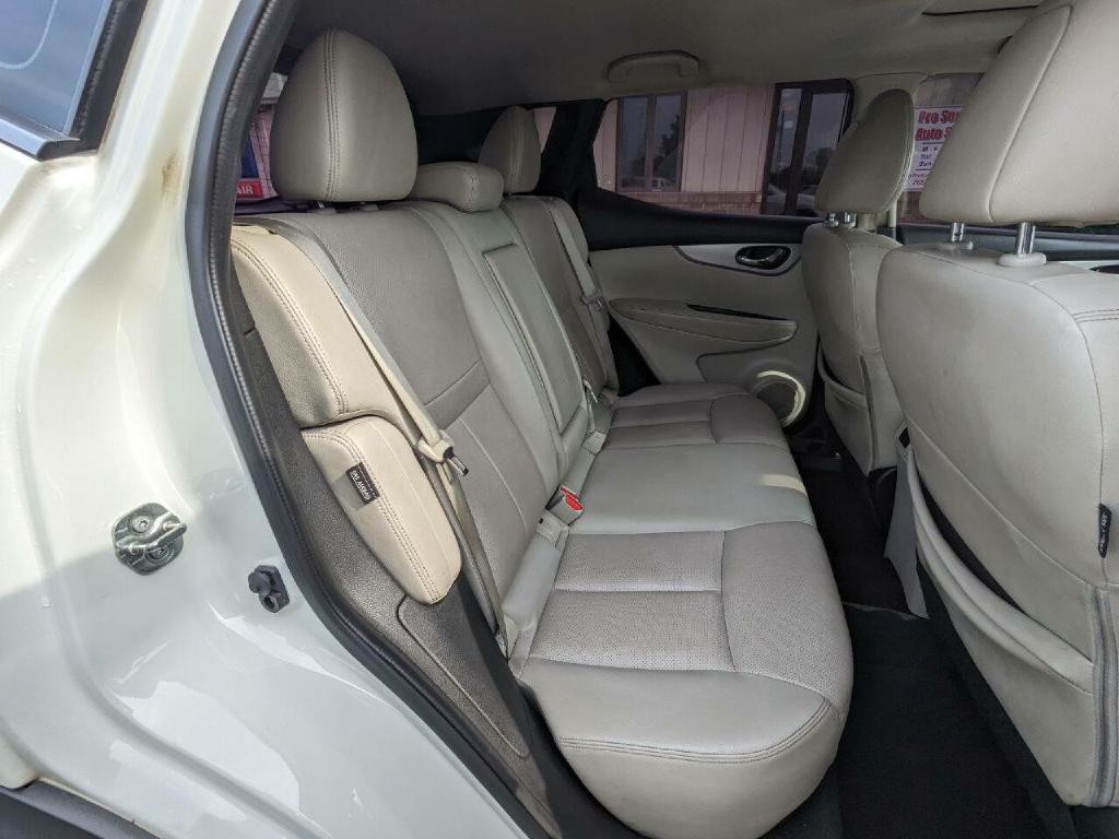 2020 Nissan Rogue Image 13