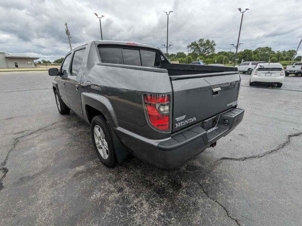 2013 Honda Ridgeline Image 6