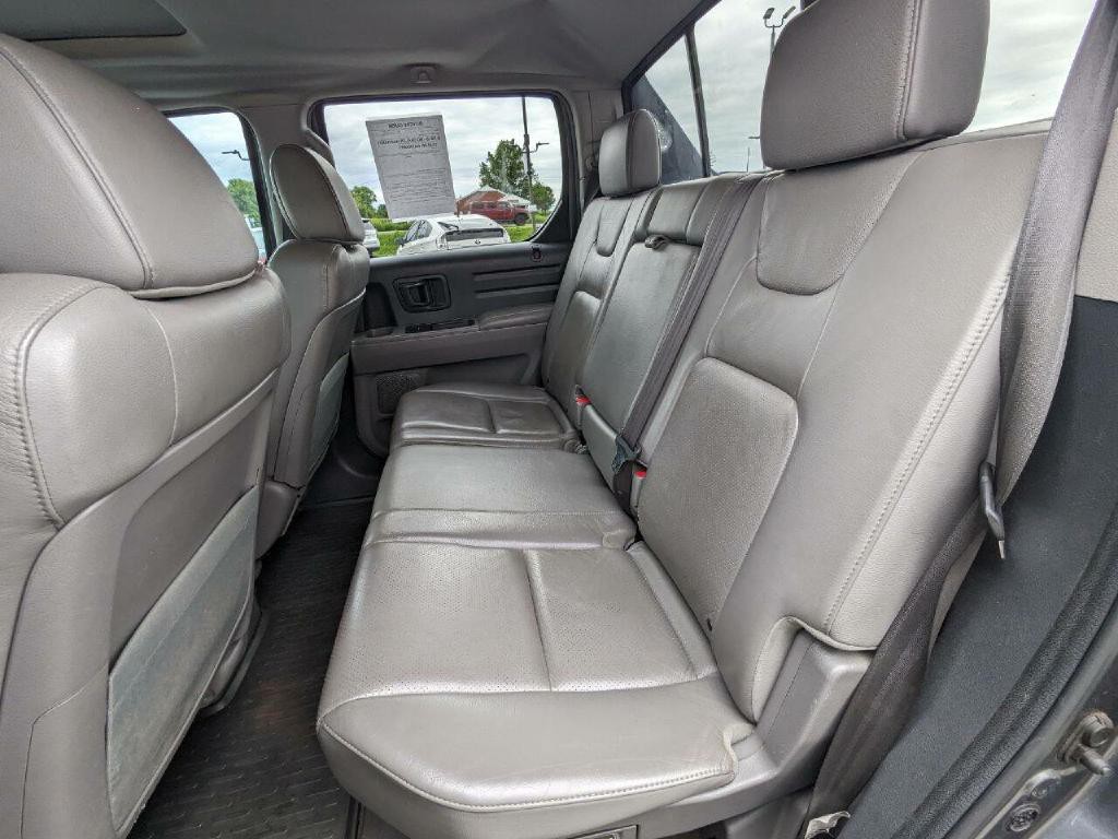 2013 Honda Ridgeline Image 11