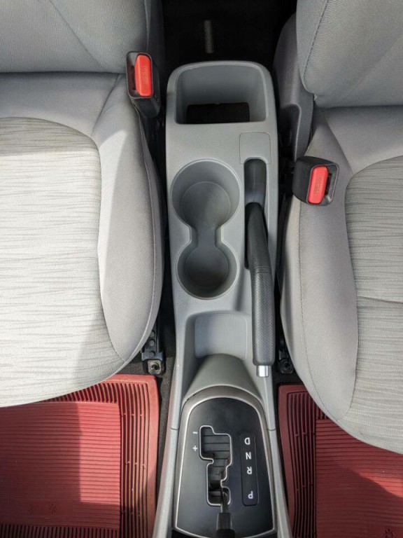 2017 Hyundai Accent Image 18