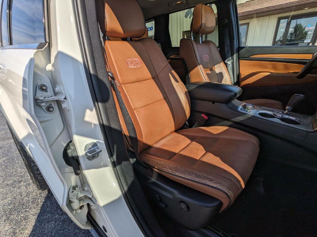 2012 Jeep Grand Cherokee Image 14