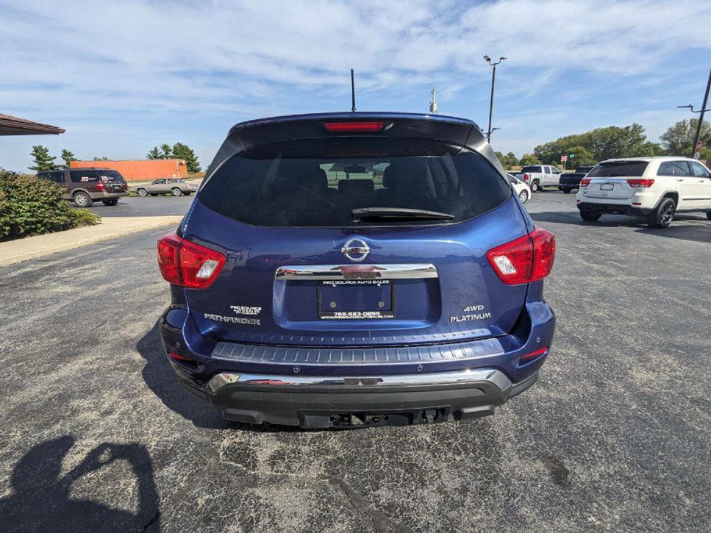 2018 Nissan Pathfinder Image 7