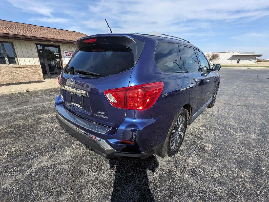 2018 Nissan Pathfinder Image 8