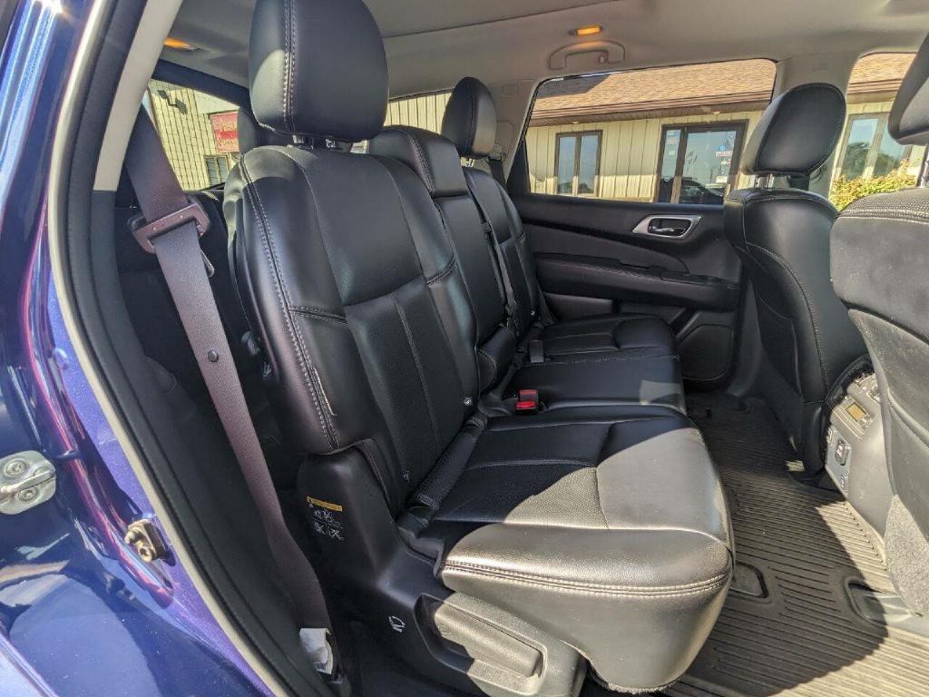 2018 Nissan Pathfinder Image 13
