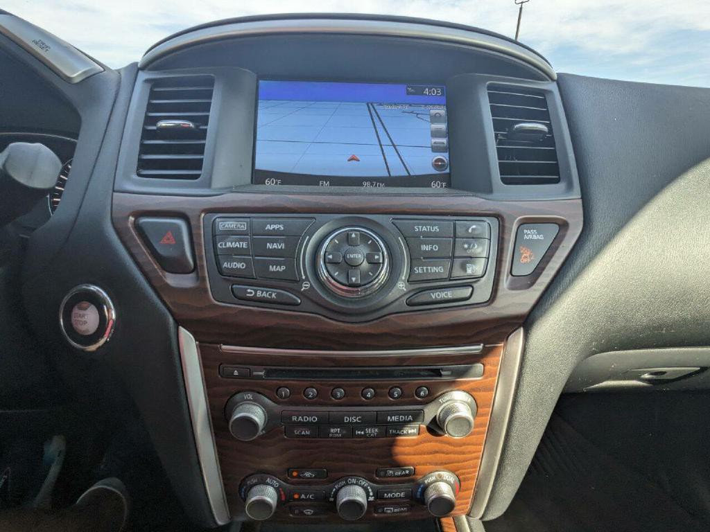 2018 Nissan Pathfinder Image 17