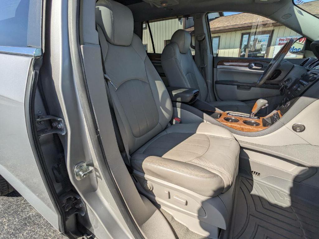 2008 Buick Enclave Image 14