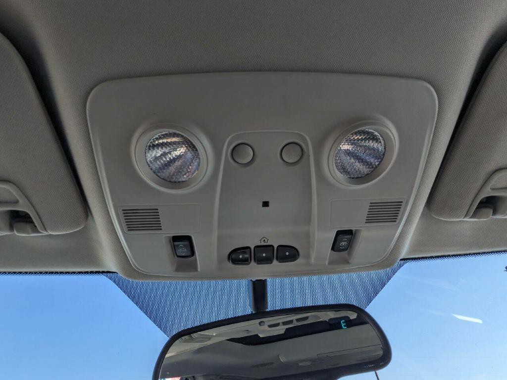 2008 Buick Enclave Image 18