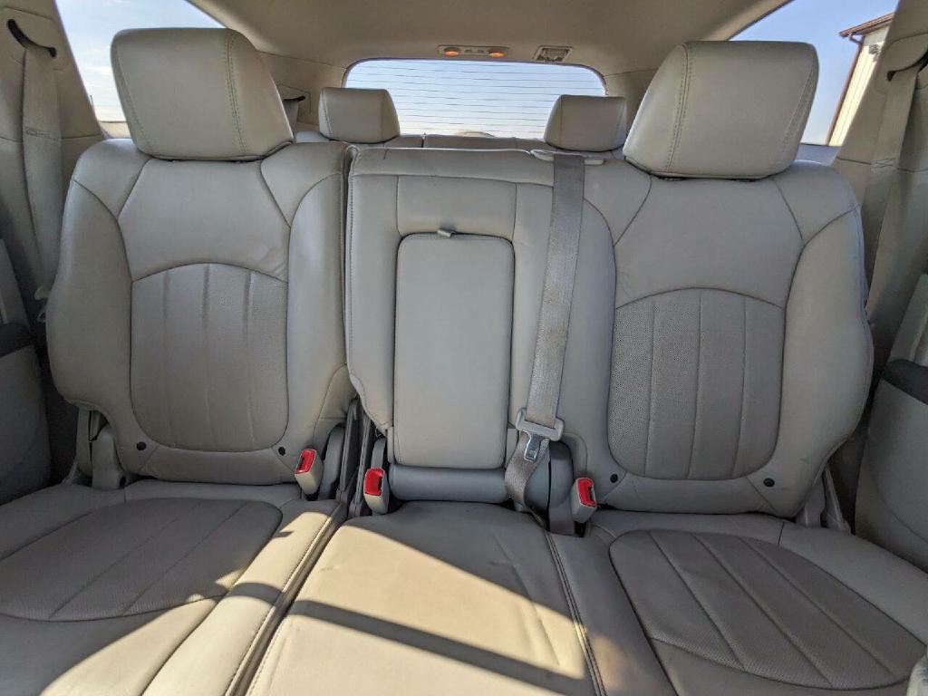 2008 Buick Enclave Image 20