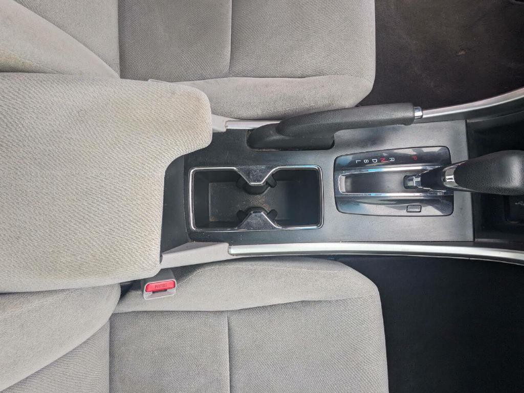 2013 Honda Accord Image 18