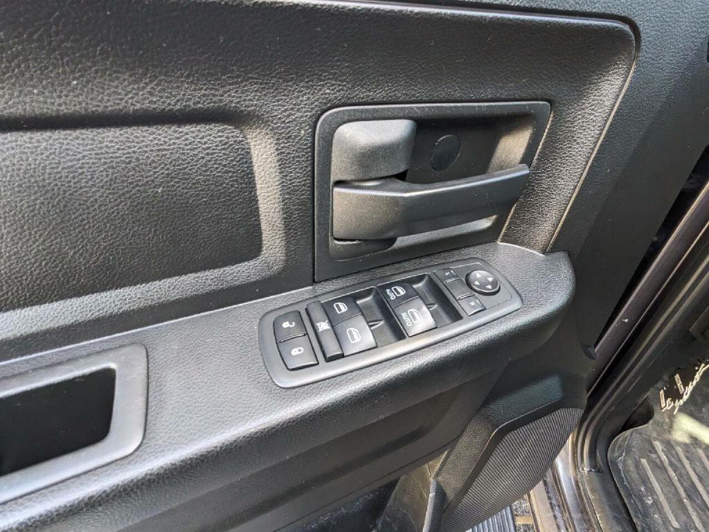 2019 RAM 1500 Image 9