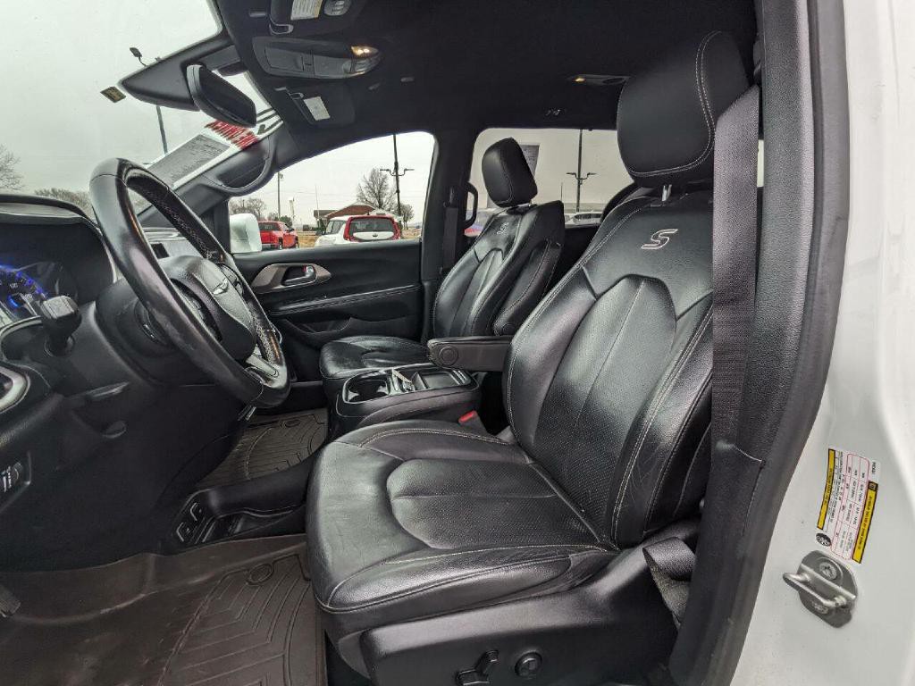 2020 Chrysler Pacifica Image 10
