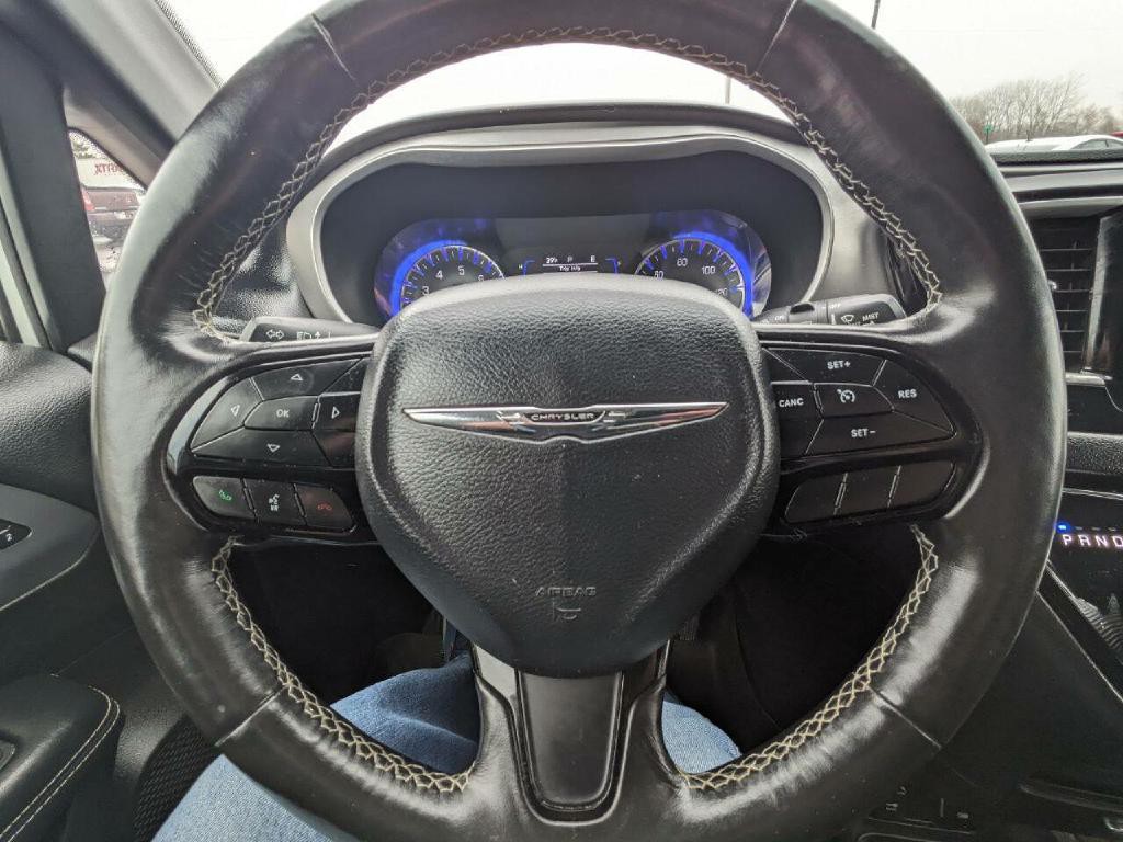 2020 Chrysler Pacifica Image 15