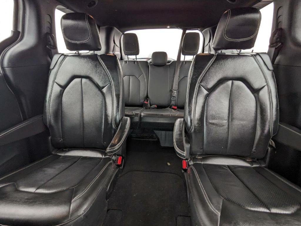 2020 Chrysler Pacifica Image 21