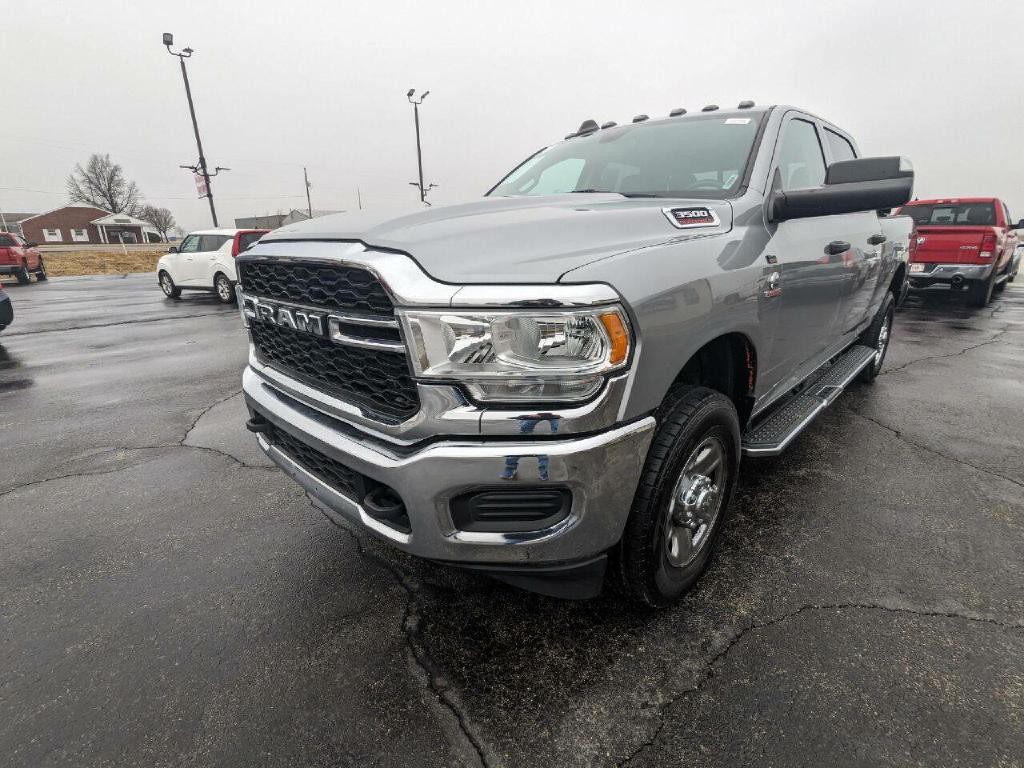 2020 RAM 3500 Image 4
