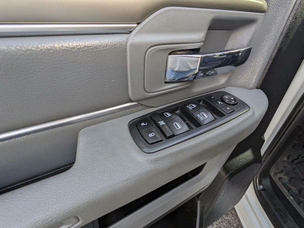 2019 RAM 1500 Image 9