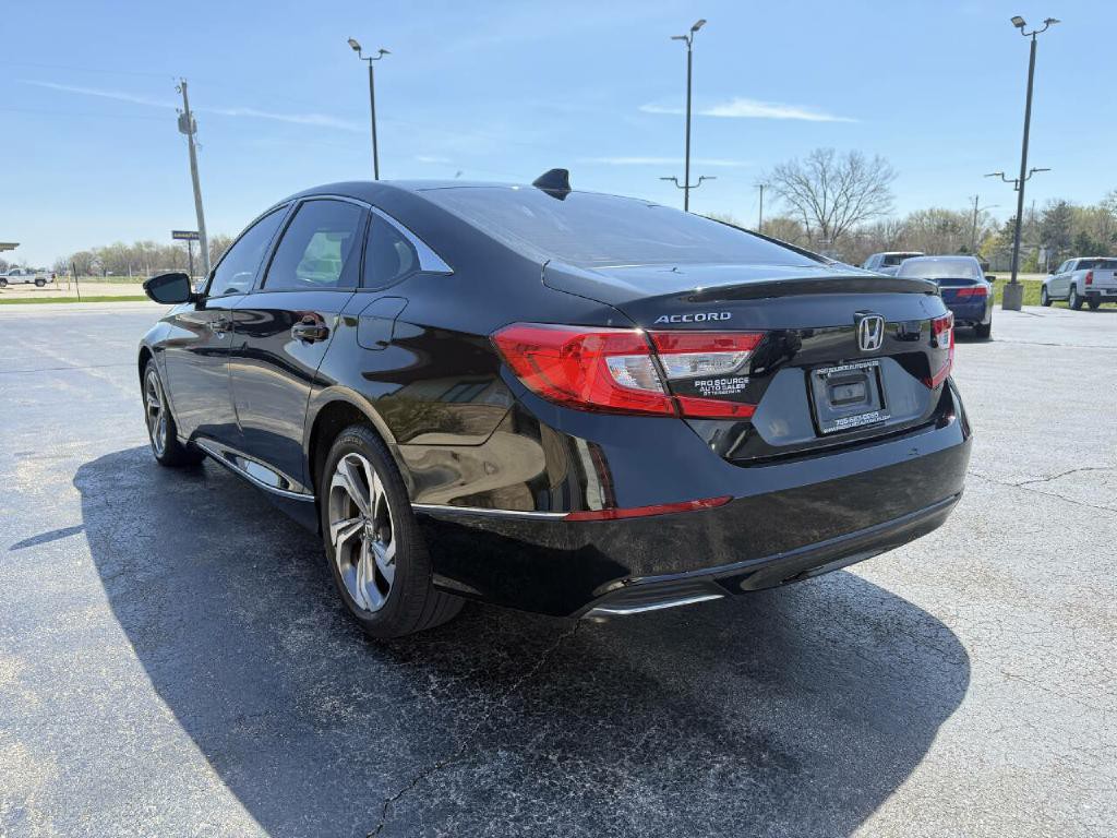 2018 Honda Accord Image 8