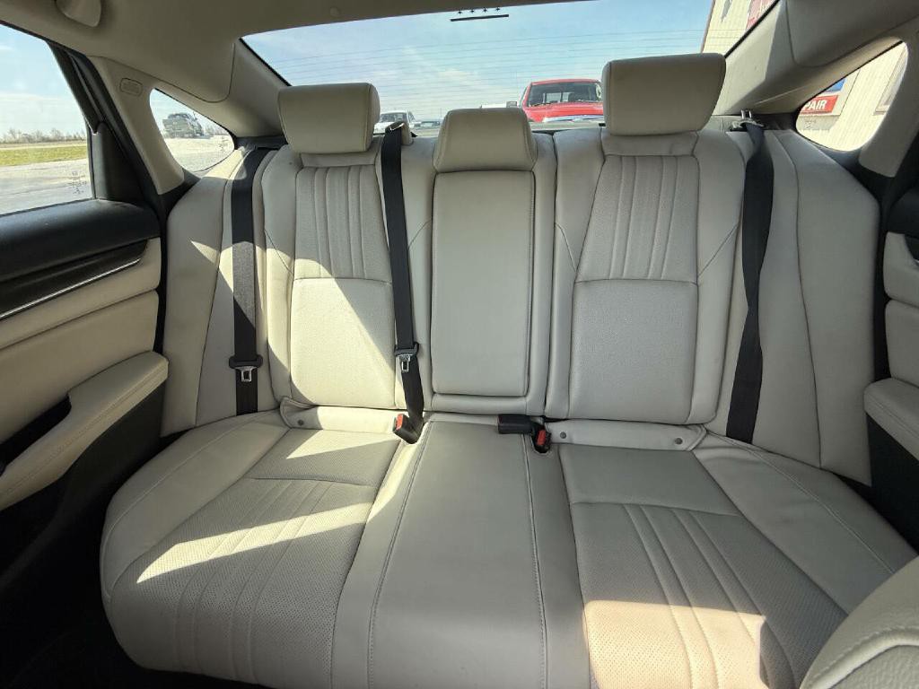 2018 Honda Accord Image 13