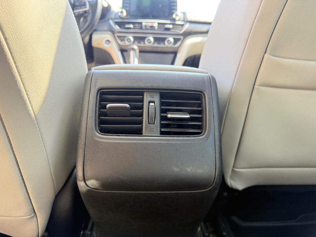 2018 Honda Accord Image 14