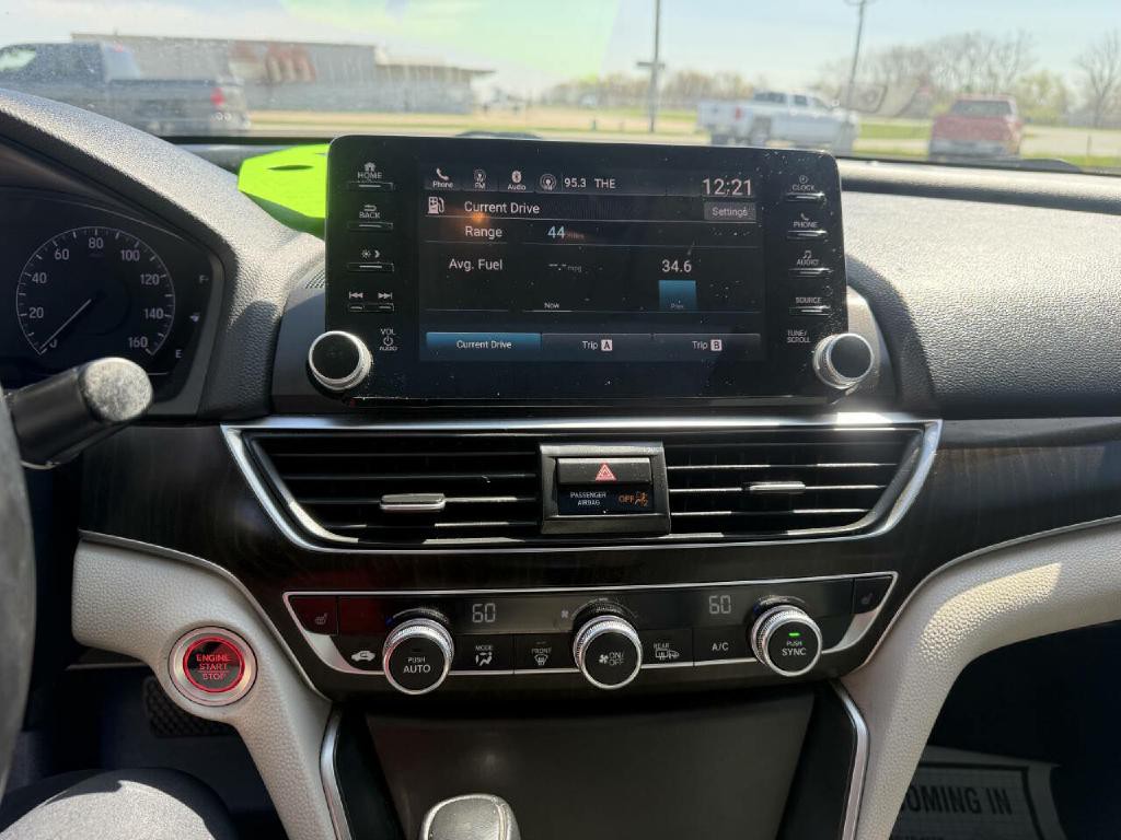 2018 Honda Accord Image 19