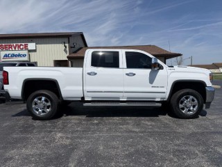 Image for 2019 GMC Sierra 2500 SLT Crew Cab SB ID: 7340771