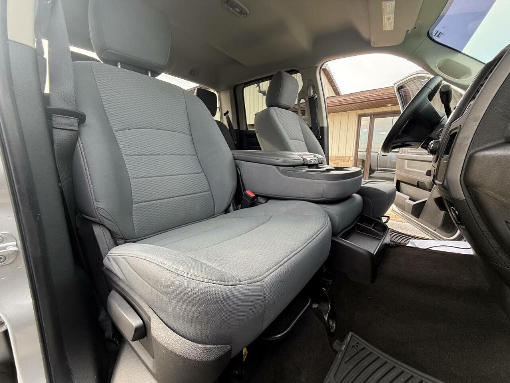 2014 RAM 1500 Image 8