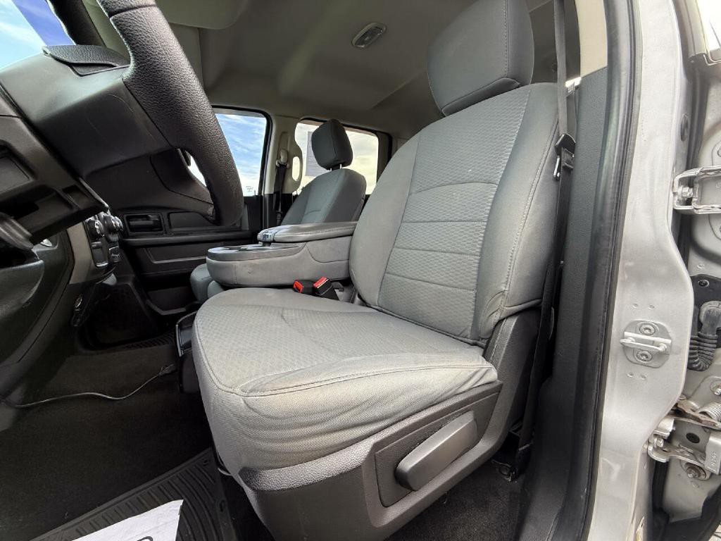 2014 RAM 1500 Image 13