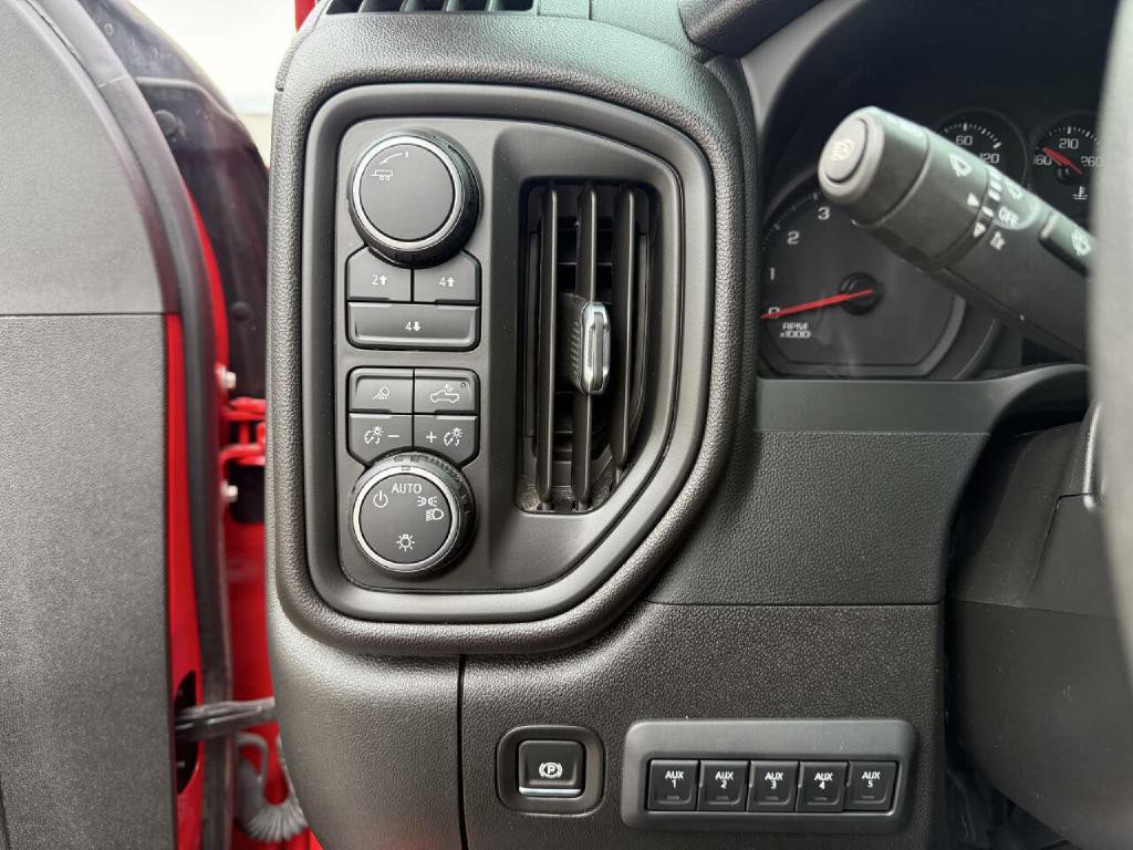 2024 Chevrolet Silverado 1500 Image 16