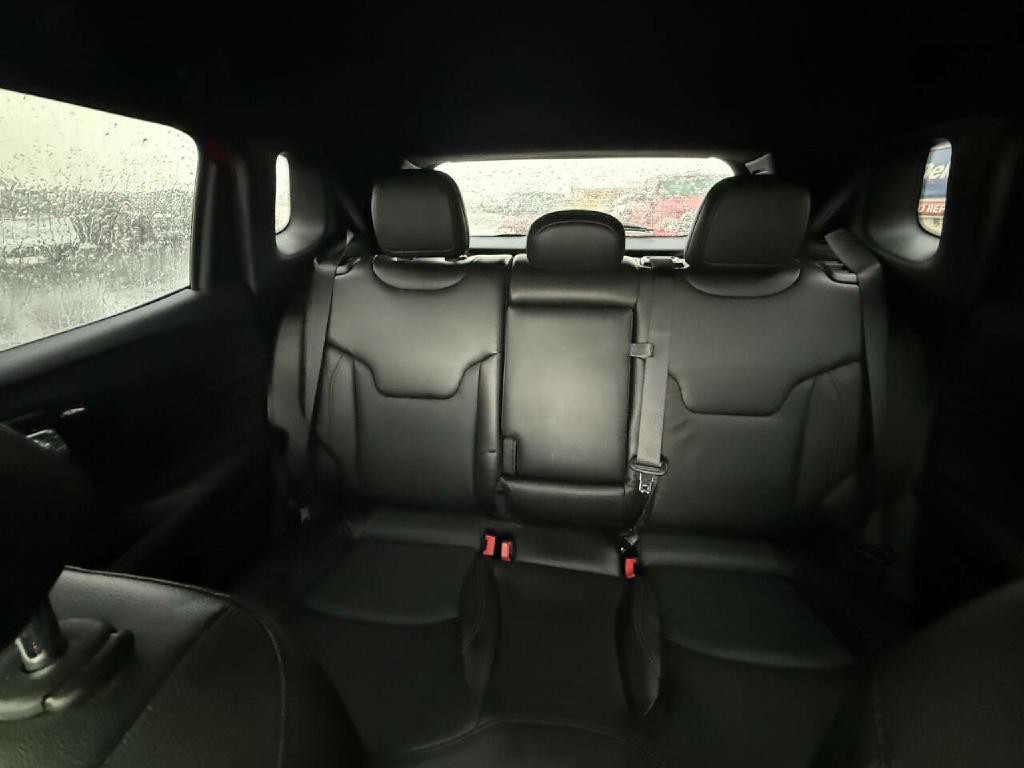 2022 Jeep Compass Image 17