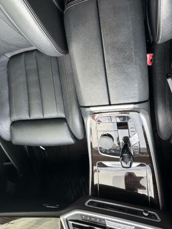 2021 BMW X5 Image 22