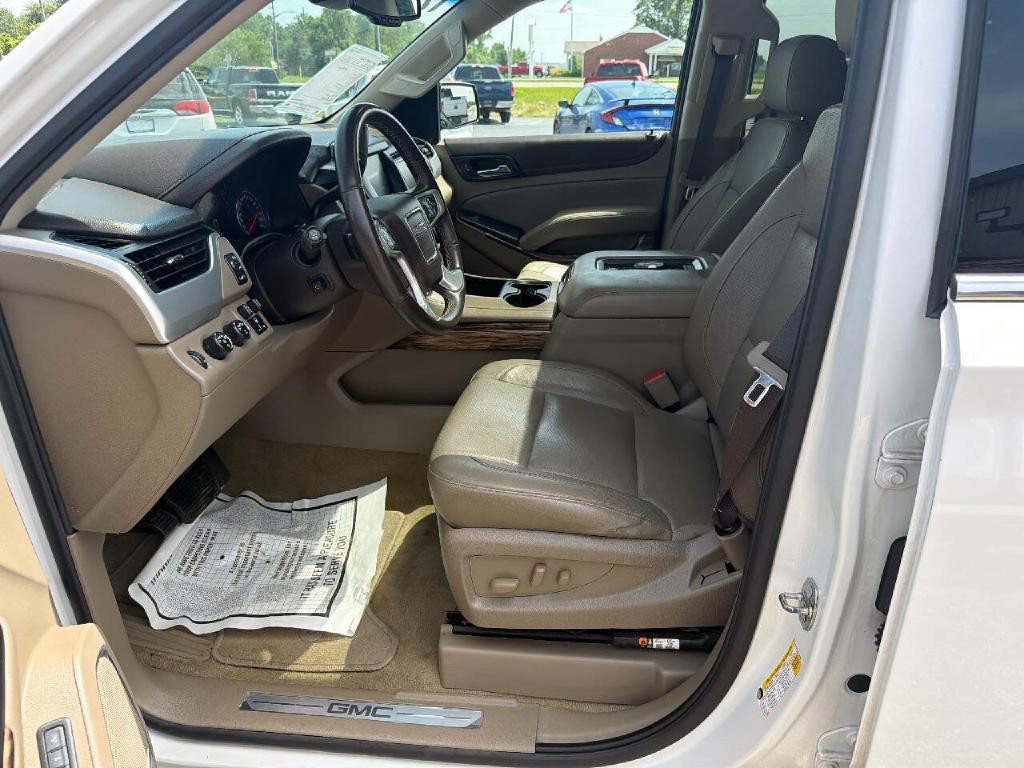 2017 GMC Yukon Image 10