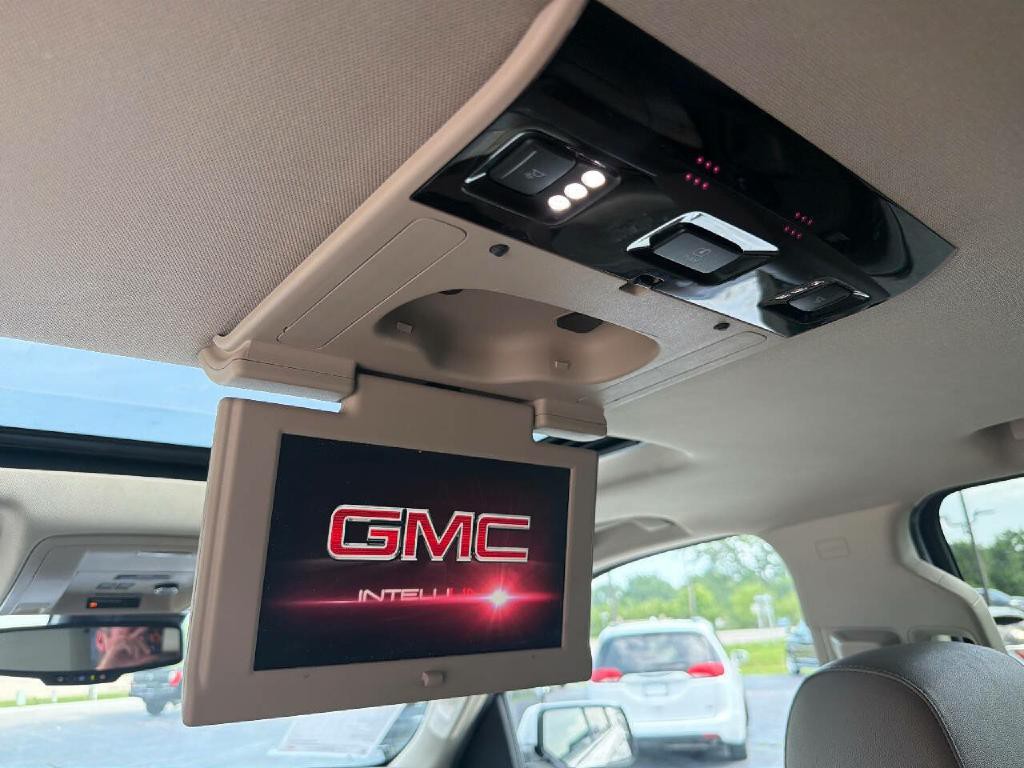 2017 GMC Yukon Image 14