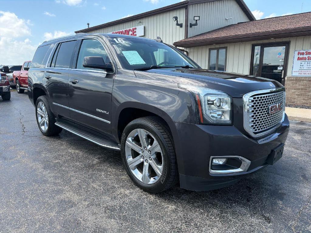 2016 GMC Yukon Image 2