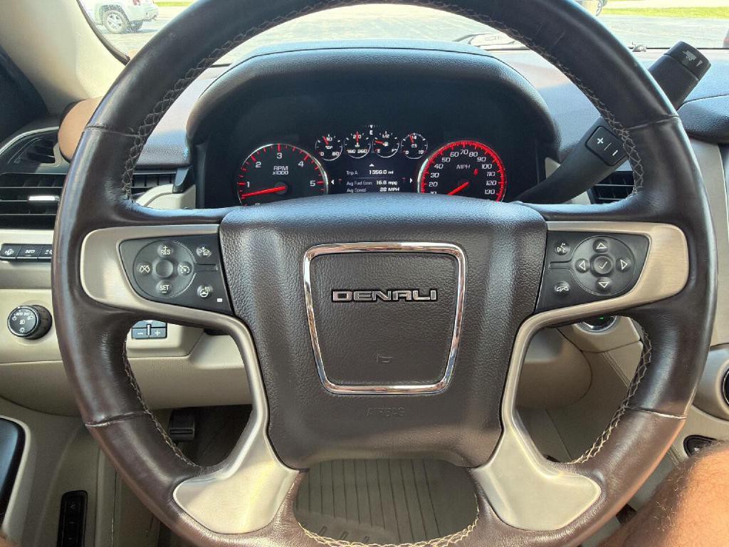 2016 GMC Yukon Image 19