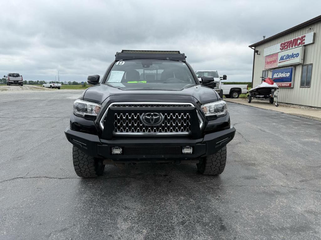 2019 Toyota Tacoma Image 3