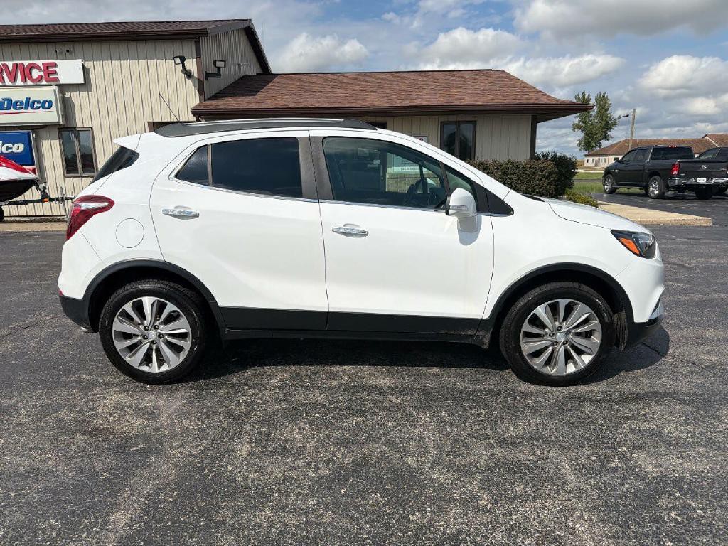 2019 Buick Enclave Image 2