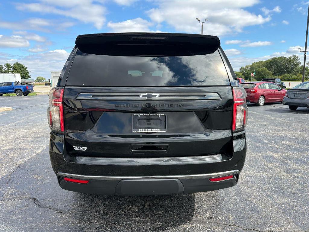 2022 Chevrolet Suburban Image 7