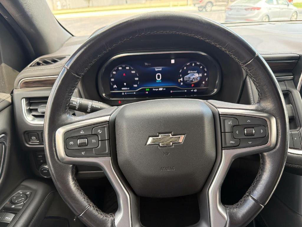 2022 Chevrolet Suburban Image 17