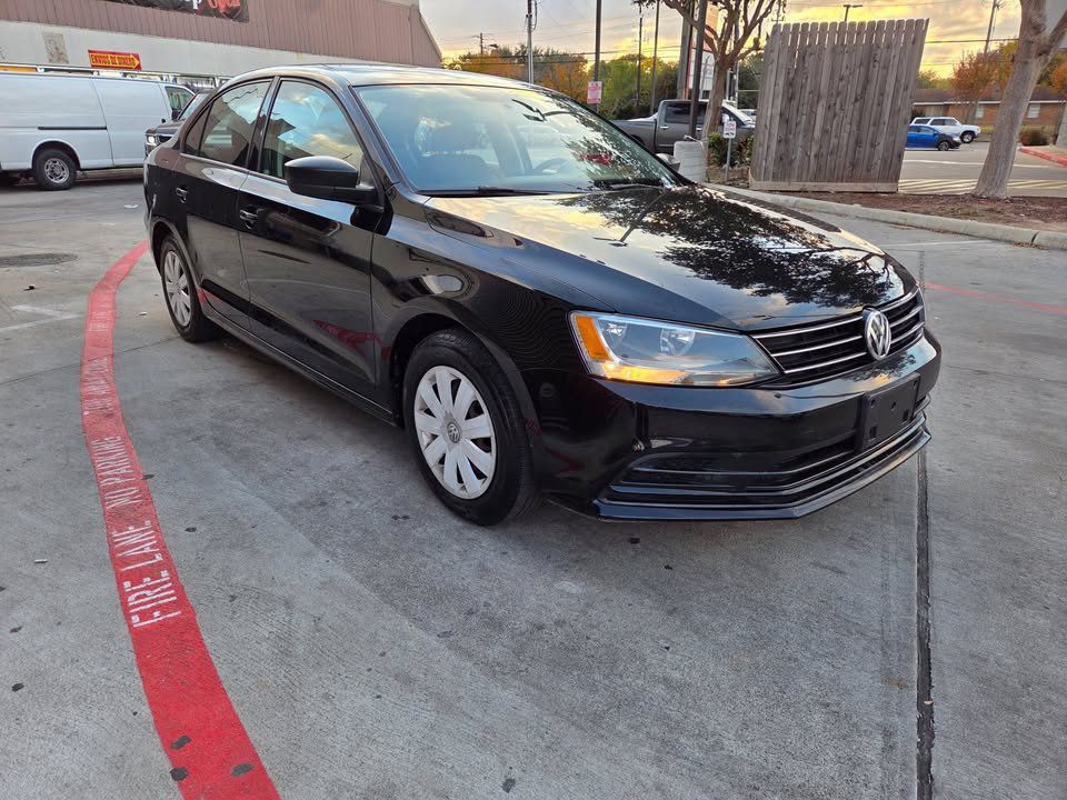 2015 Volkswagen Jetta Image 4