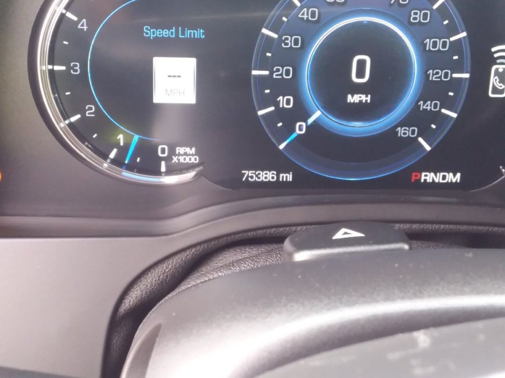 2016 Cadillac Escalade Image 20