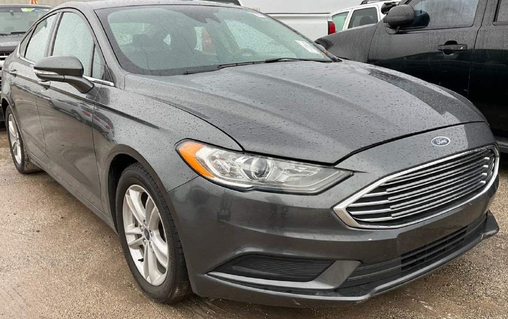 2018 Ford Fusion Image 2
