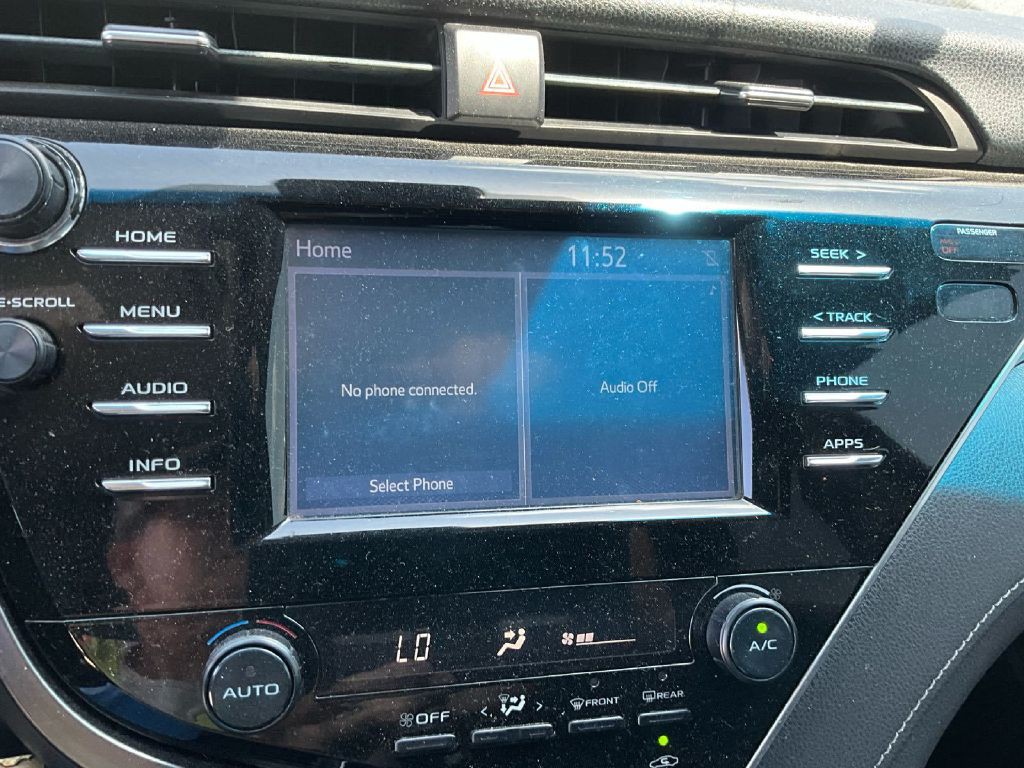2018 Toyota Camry Image 4