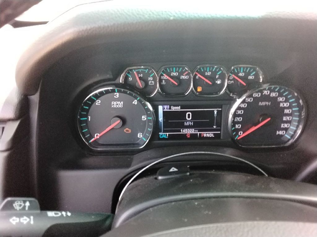 2017 Chevrolet Tahoe Image 11