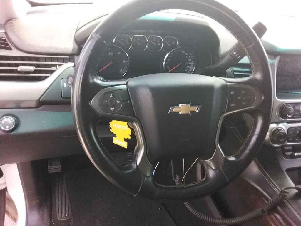 2017 Chevrolet Tahoe Image 12