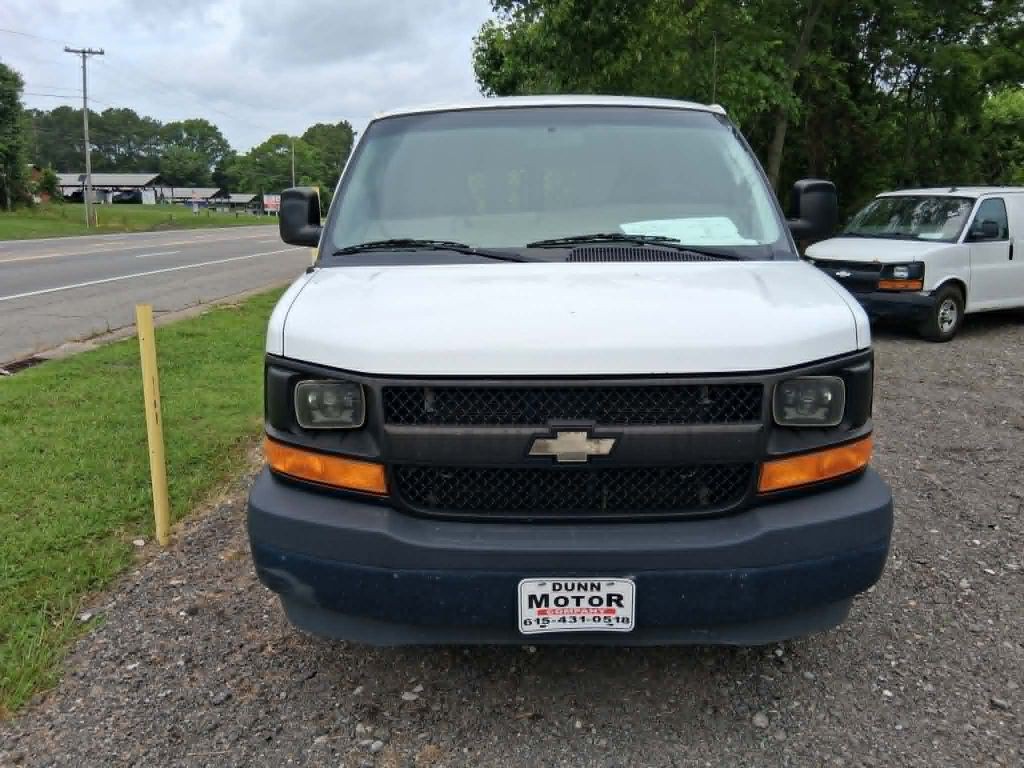 2017 Chevrolet Express Image 7