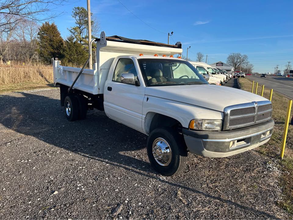 1996 Dodge Ram 3500 Image 4