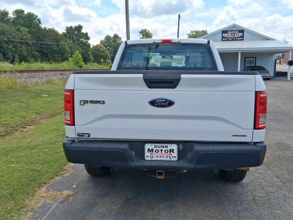 2015 Ford F-150 Image 4