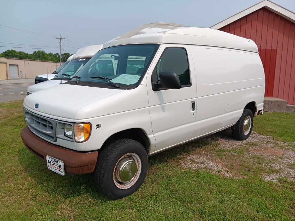 2001 Ford Econoline Image 5