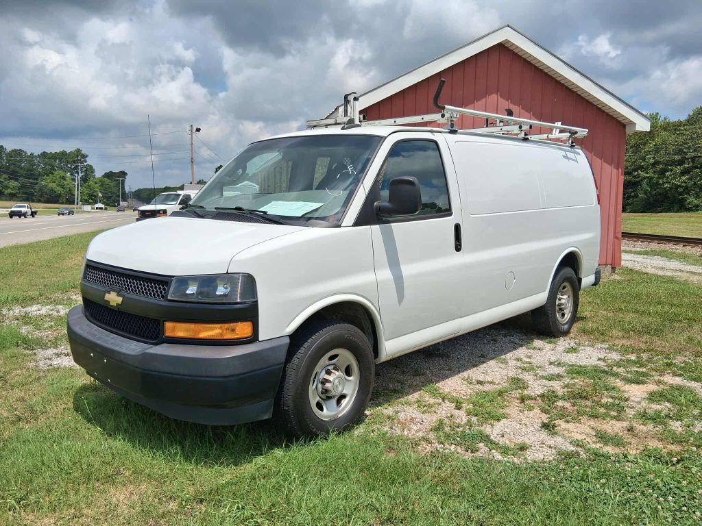 2019 Chevrolet Express Image 6